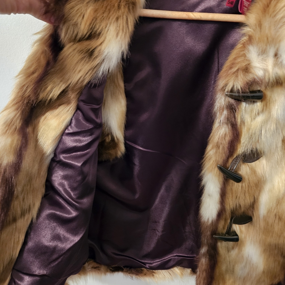 Brown Faux Fur Vest - Picture 4 of 7